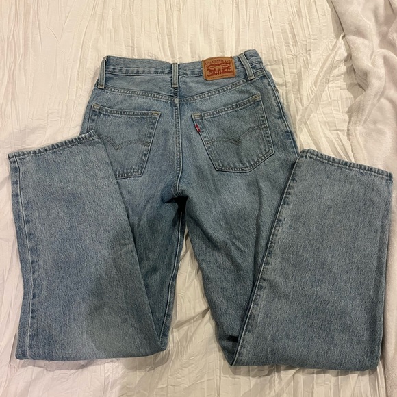 Levi's Light Blue Women's Jeans - Picture 11 of 12
